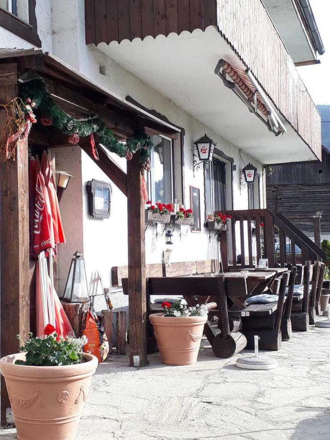 Berggasthof Schwaigerhof Haus im Ennstal Exterior foto